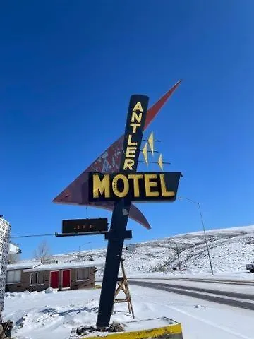 Hotel Antler